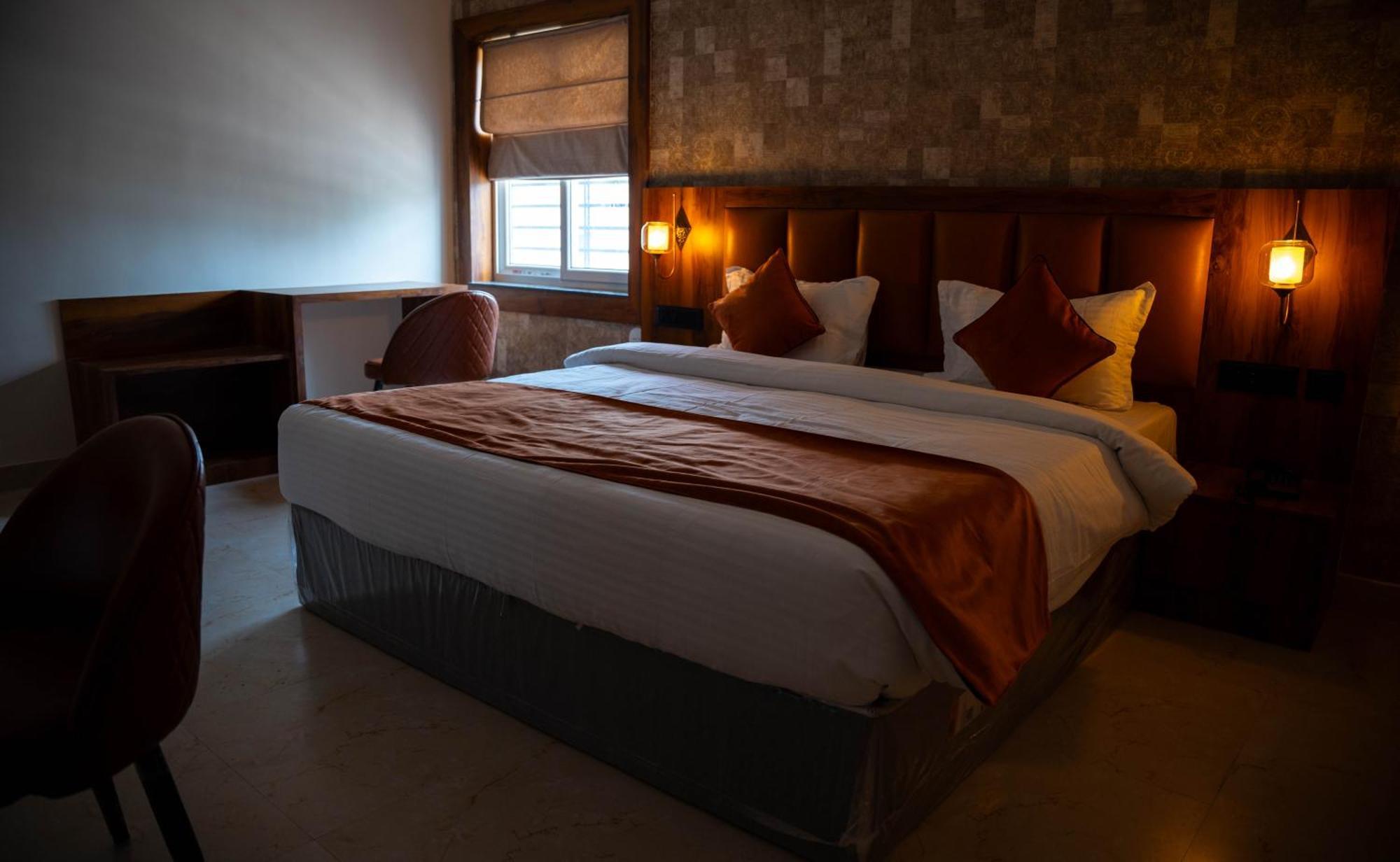 בובנשוואר Hotel Orange מראה חיצוני תמונה