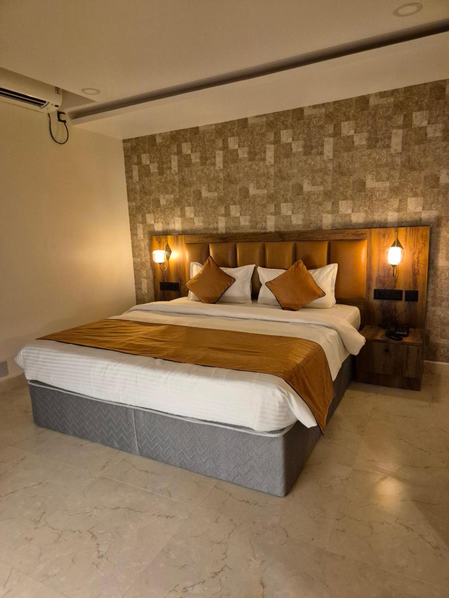בובנשוואר Hotel Orange מראה חיצוני תמונה