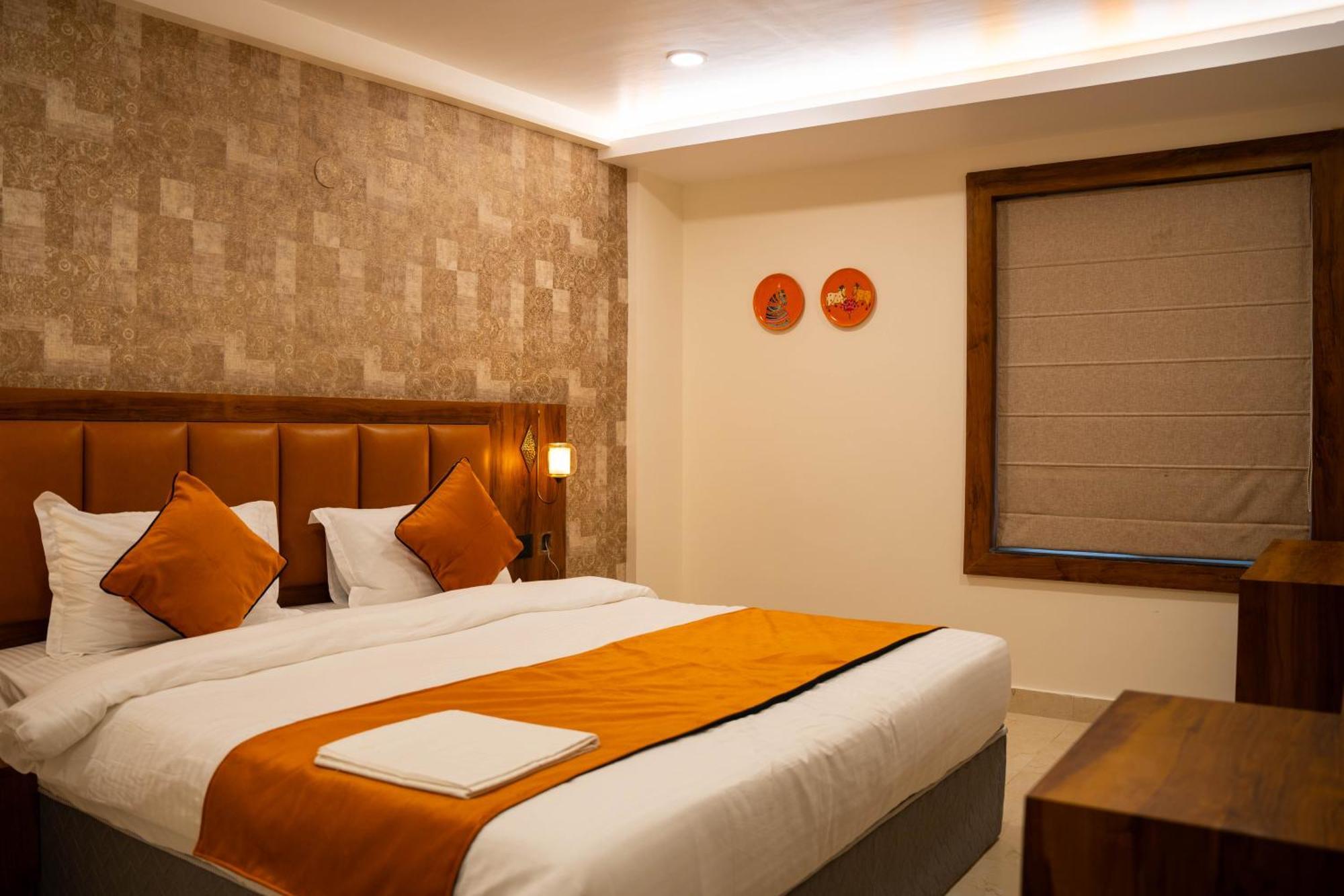 בובנשוואר Hotel Orange מראה חיצוני תמונה