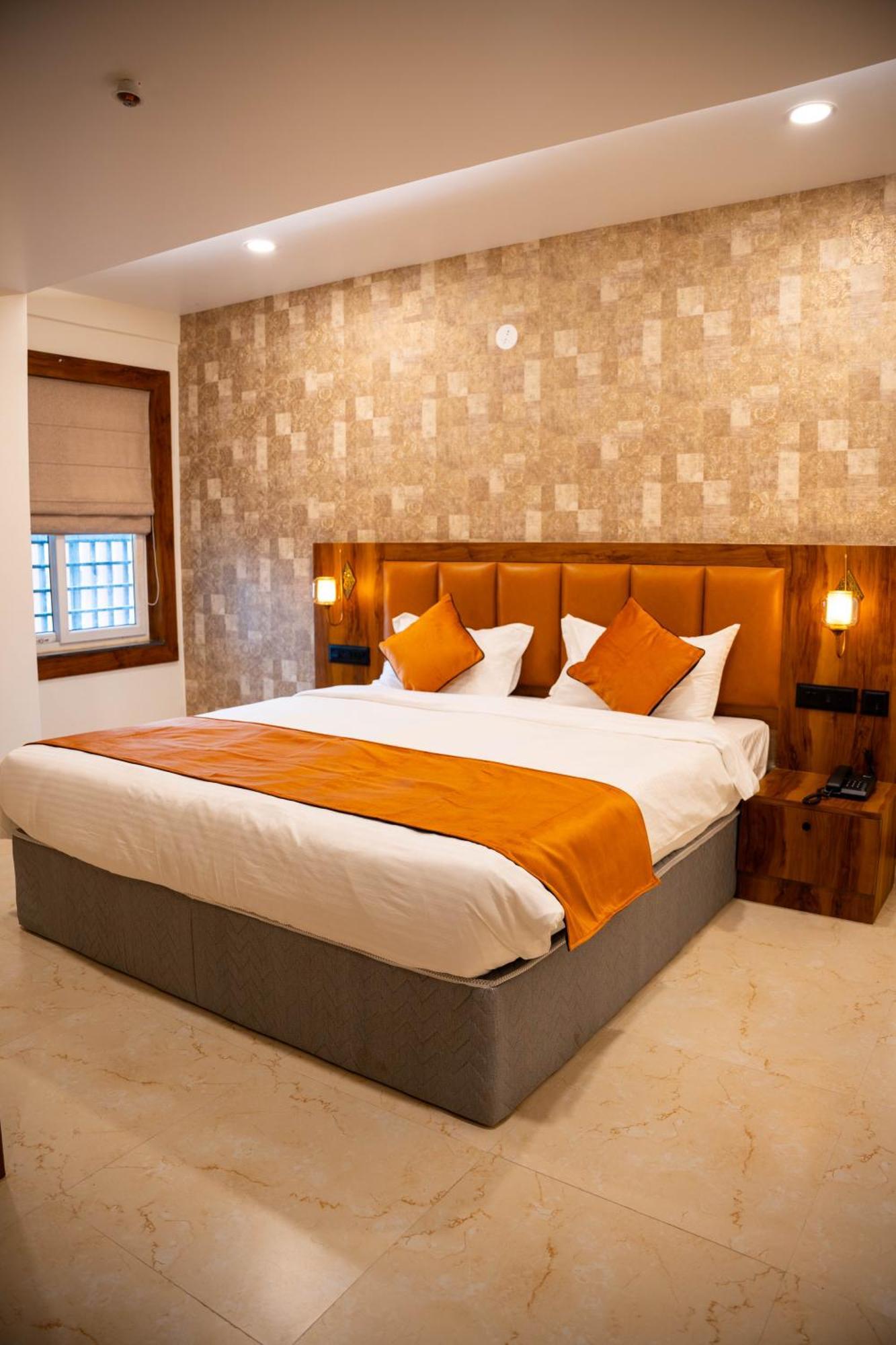 בובנשוואר Hotel Orange מראה חיצוני תמונה